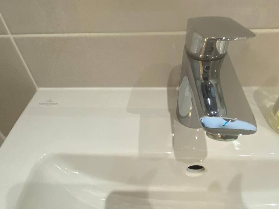 Unrivalled Location - Five Star - Worcester Apartment Dış mekan fotoğraf