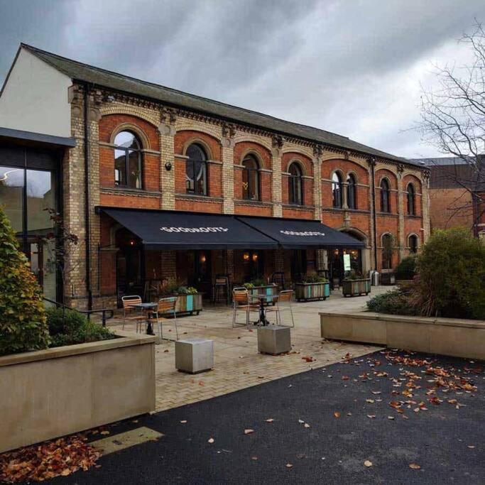 Unrivalled Location - Five Star - Worcester Apartment Dış mekan fotoğraf