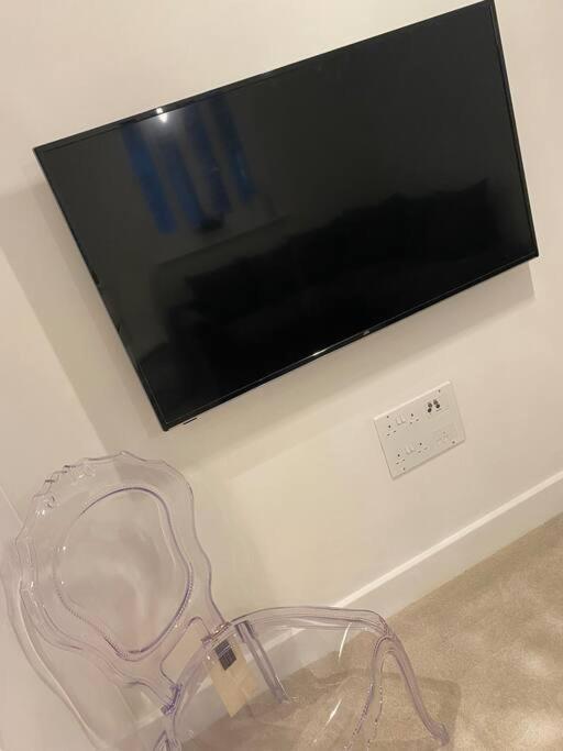 Unrivalled Location - Five Star - Worcester Apartment Dış mekan fotoğraf